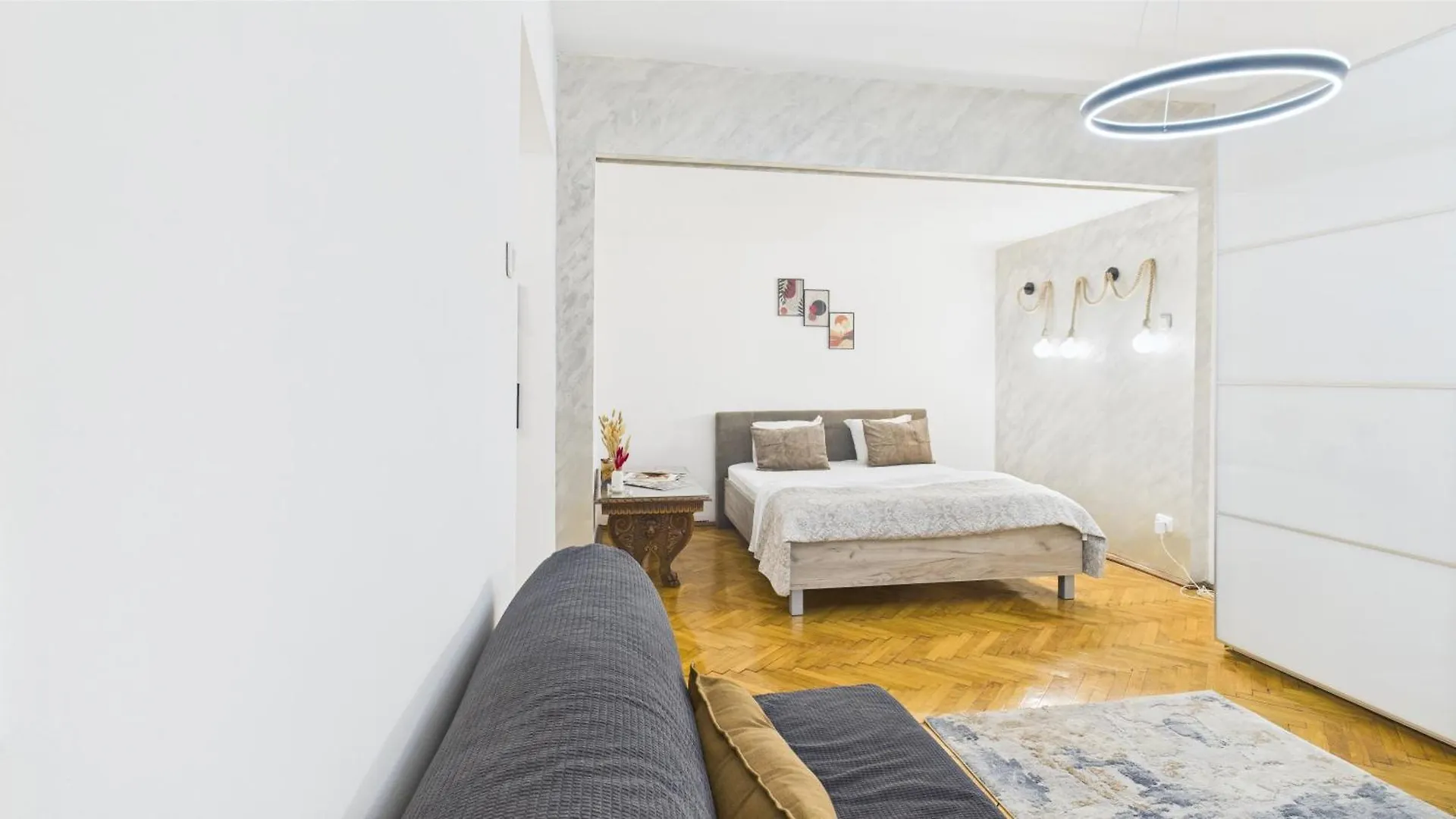 Central Chic Plevnei Bucuresti 0*, 布加勒斯特 罗马尼亚
